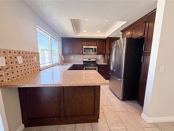 2nd image of 4365 Northcroft Rd