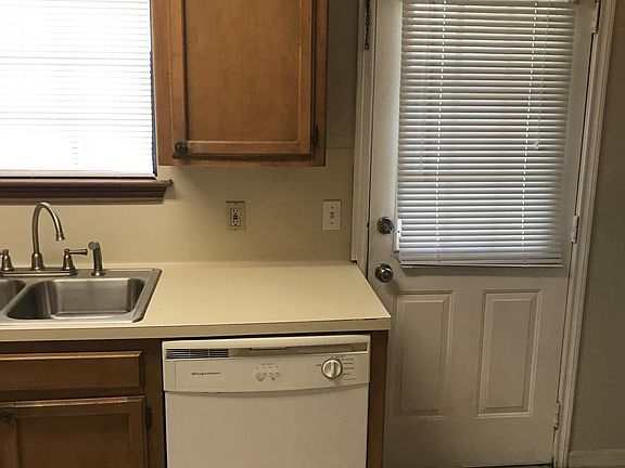 Kitchen with Dishwasher