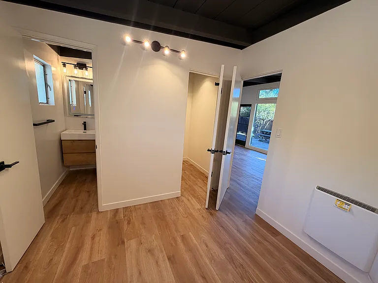 2136 Wellesley St #2136 — Photo 4