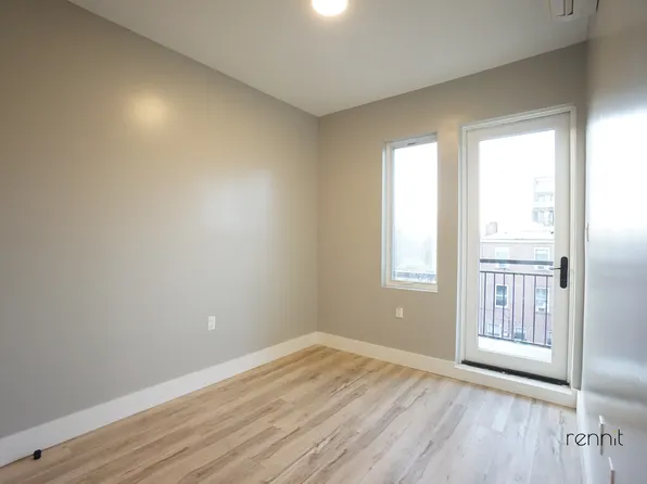 1111 Decatur Street image 11 of 19