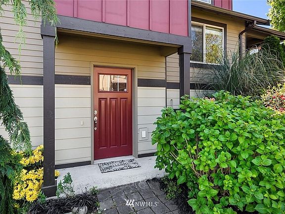 Entrance - Main Side