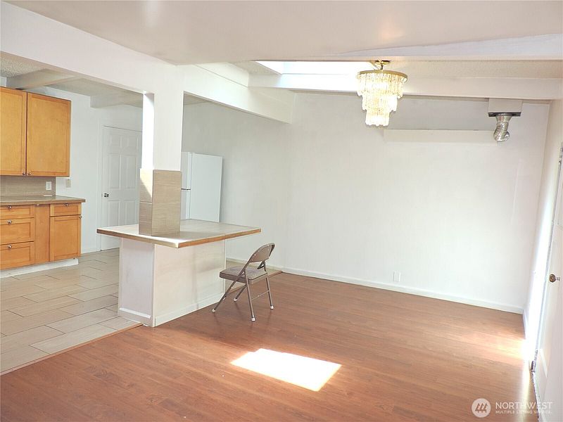 5th image of 11709 26th Avenue NE