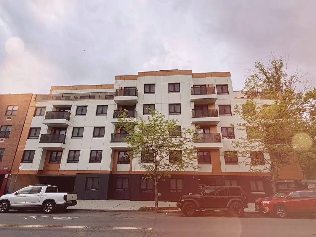 73-02 Woodside Avenue 1B