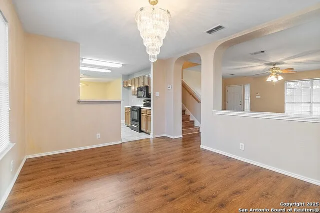 5207 Wood Glen Dr — Photo 10