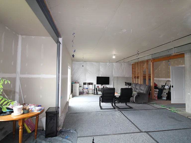 818 Memsie Dr — Photo 39