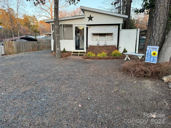 106 Cherokee Trl #F69, Mount Gilead, NC 27306