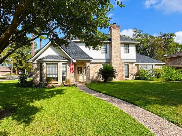 3934 Cypress Lake Dr, Spring, TX 77388