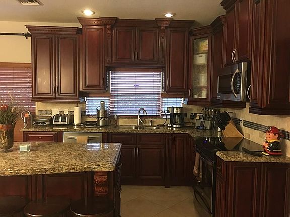 4th image of 11365 NW Lakeview Drive #75 BLG S