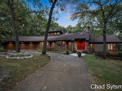 2620 Oak Ridge Trl NE, Grand Rapids, MI, 49525