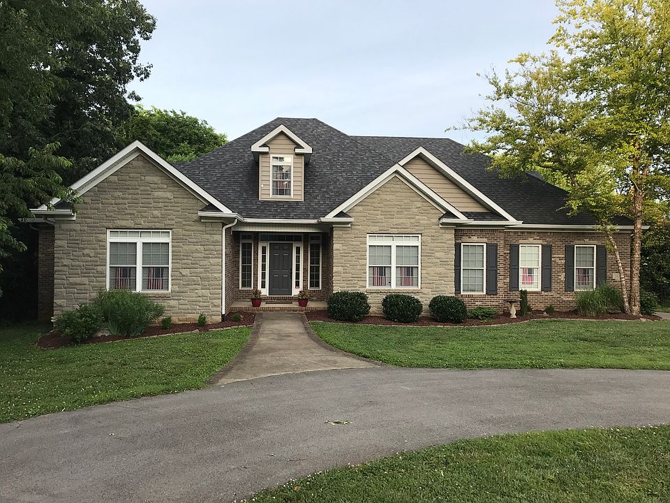 2nd image of 3425 Montgomery Way