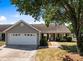 687 Huntingdon St, Elon, NC 27244