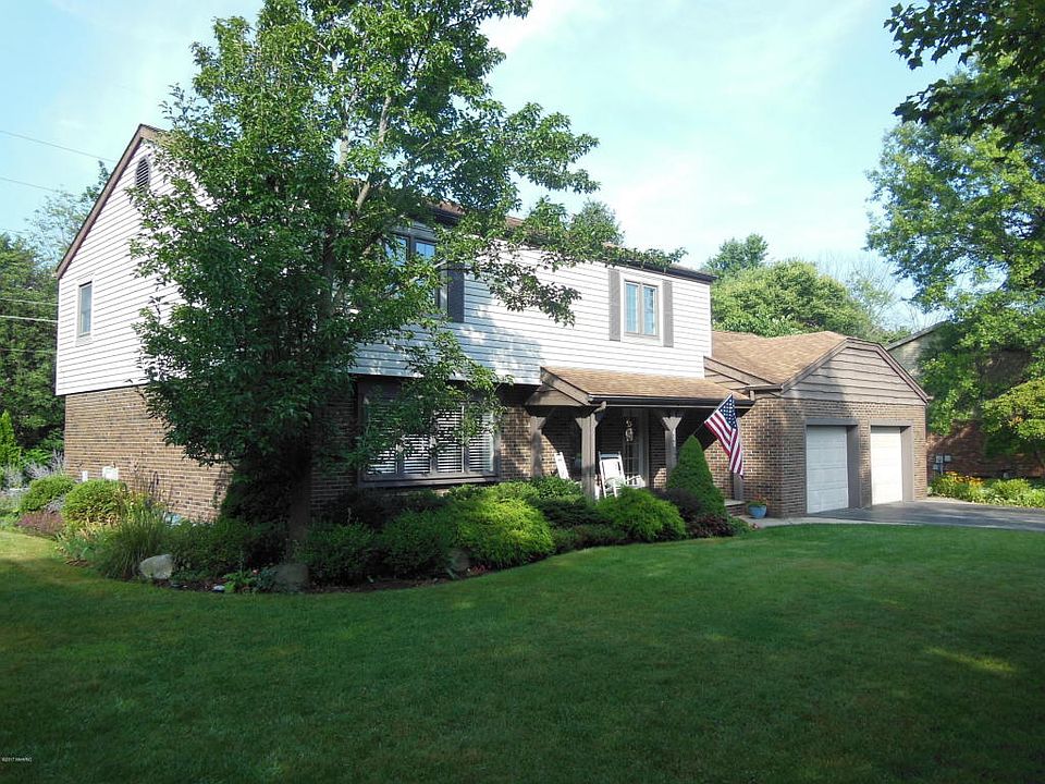 1st image of 660 S Greenbrook Cir