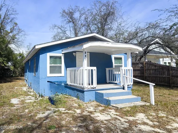 825 E 11th Ct, Panama City, FL 32401