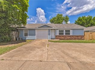 786 W Poplar St, Fayetteville, AR 72703