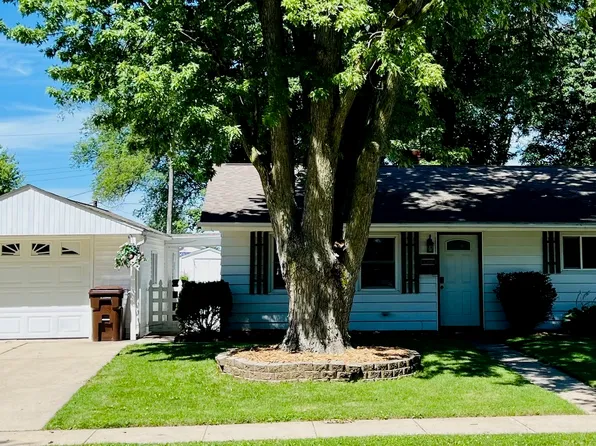 1219 Westview Dr, Rochelle, IL 61068