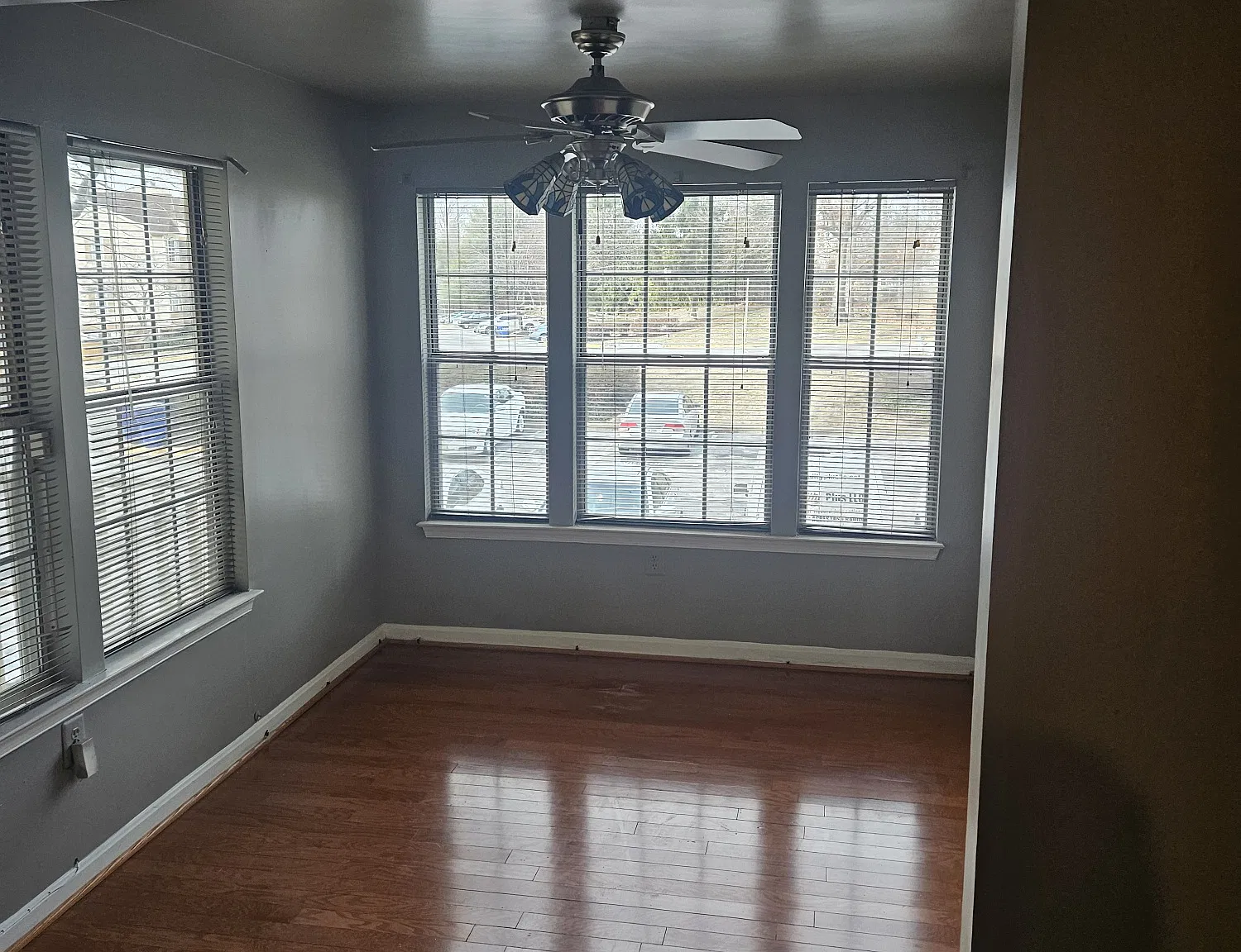 Alice Ave — Photo 2