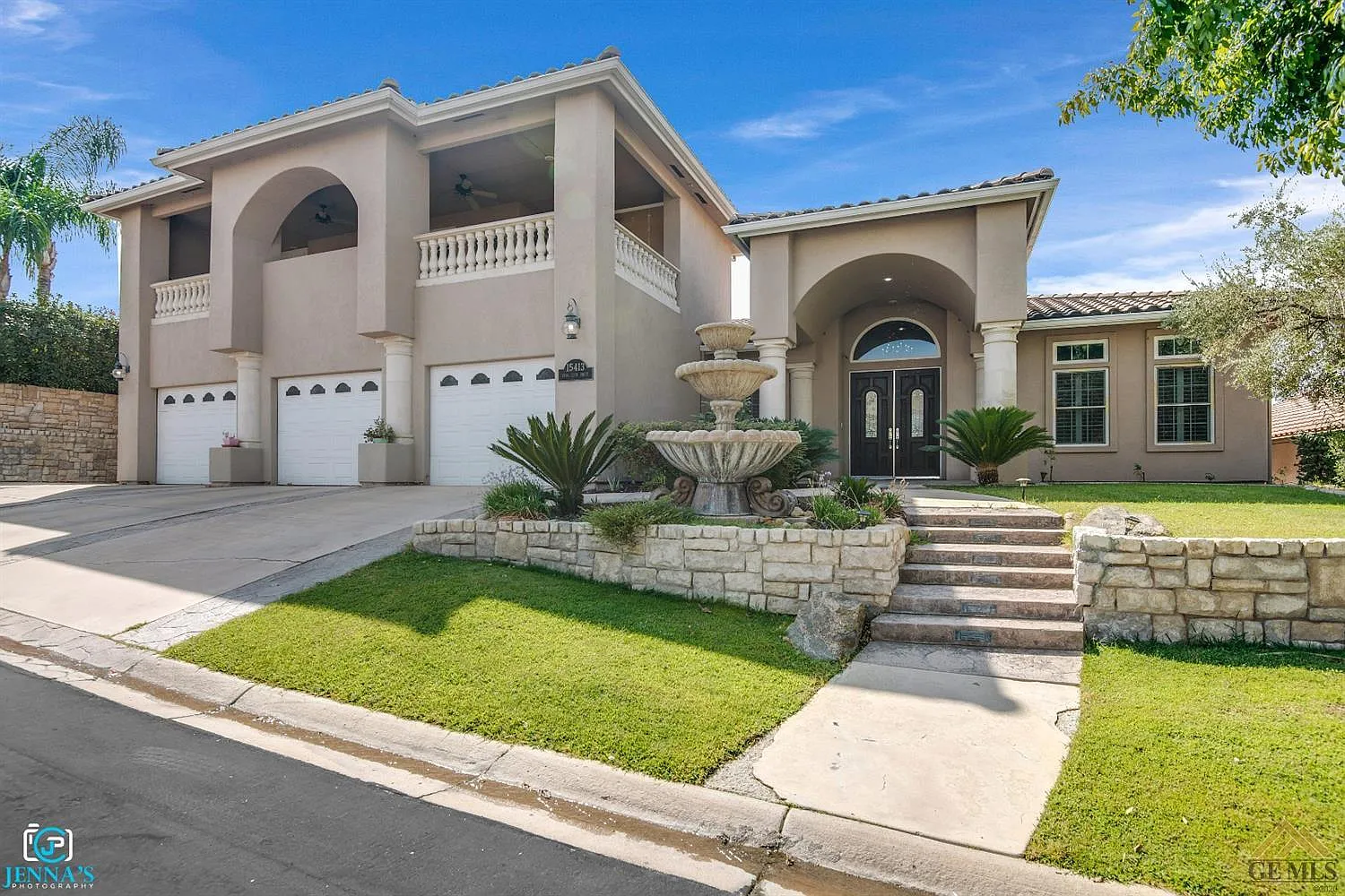 15413 Casa Club Dr photo 1