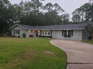 202 Locust St, Gulfport, MS 39507