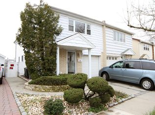 26 Berry Ave W, Staten Island, NY