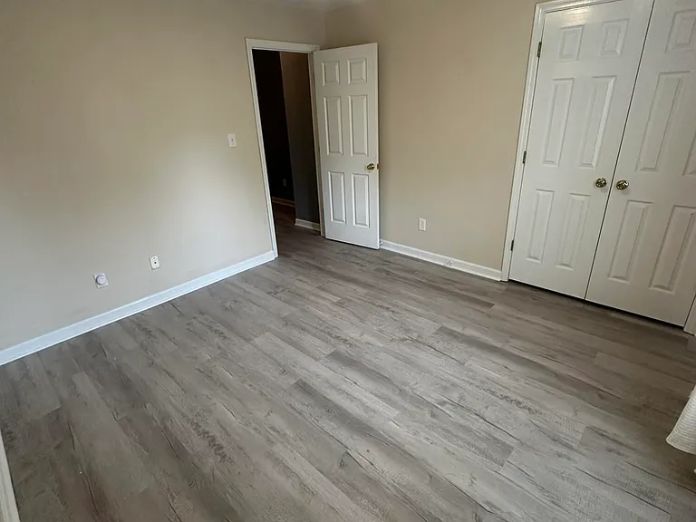 320 Bubble Creek Ct #7 — Photo 22