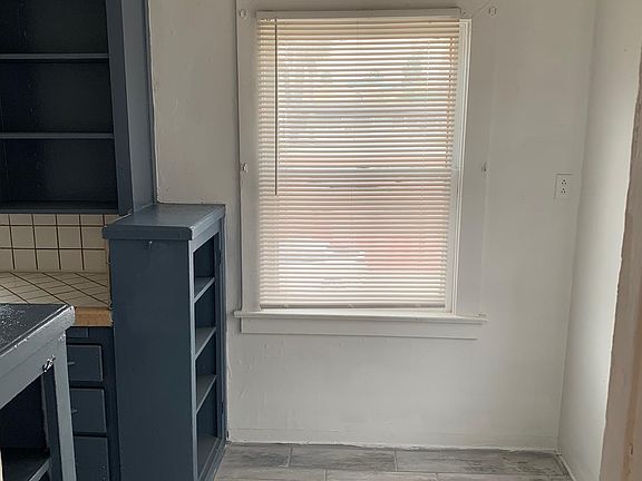 5th image of 1229 E 4th St APT 5