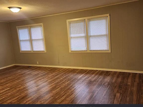 5th image of 161 W Wadsworth Cir