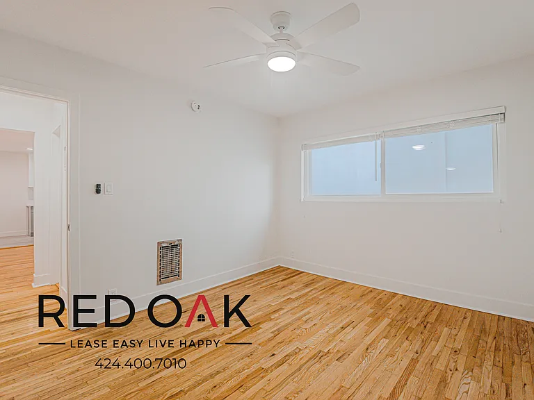 120 S Oxford Ave #8 — Photo 10