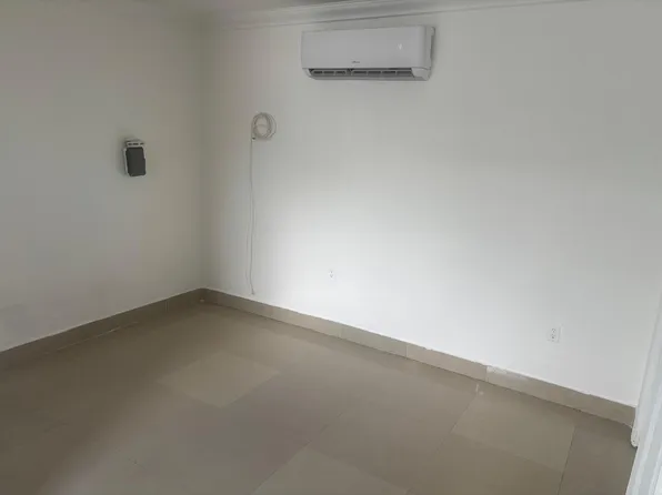 111 NW 58th Ave, Miami, FL