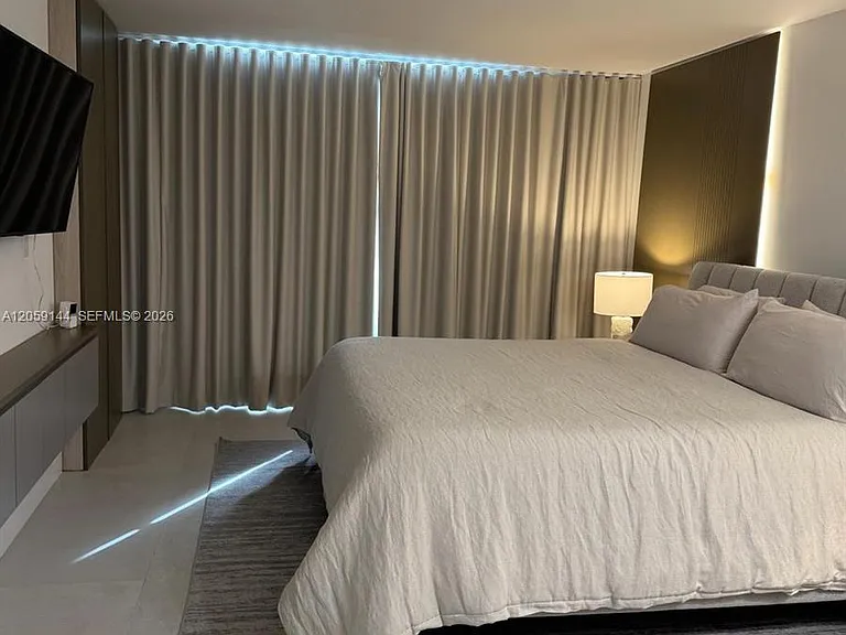 2333 Brickell Ave #2512 — Photo 7
