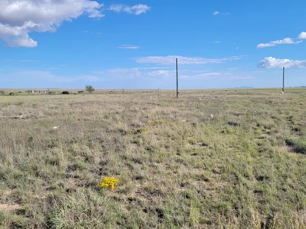 10 Kansas Ct, Moriarty, NM 87035