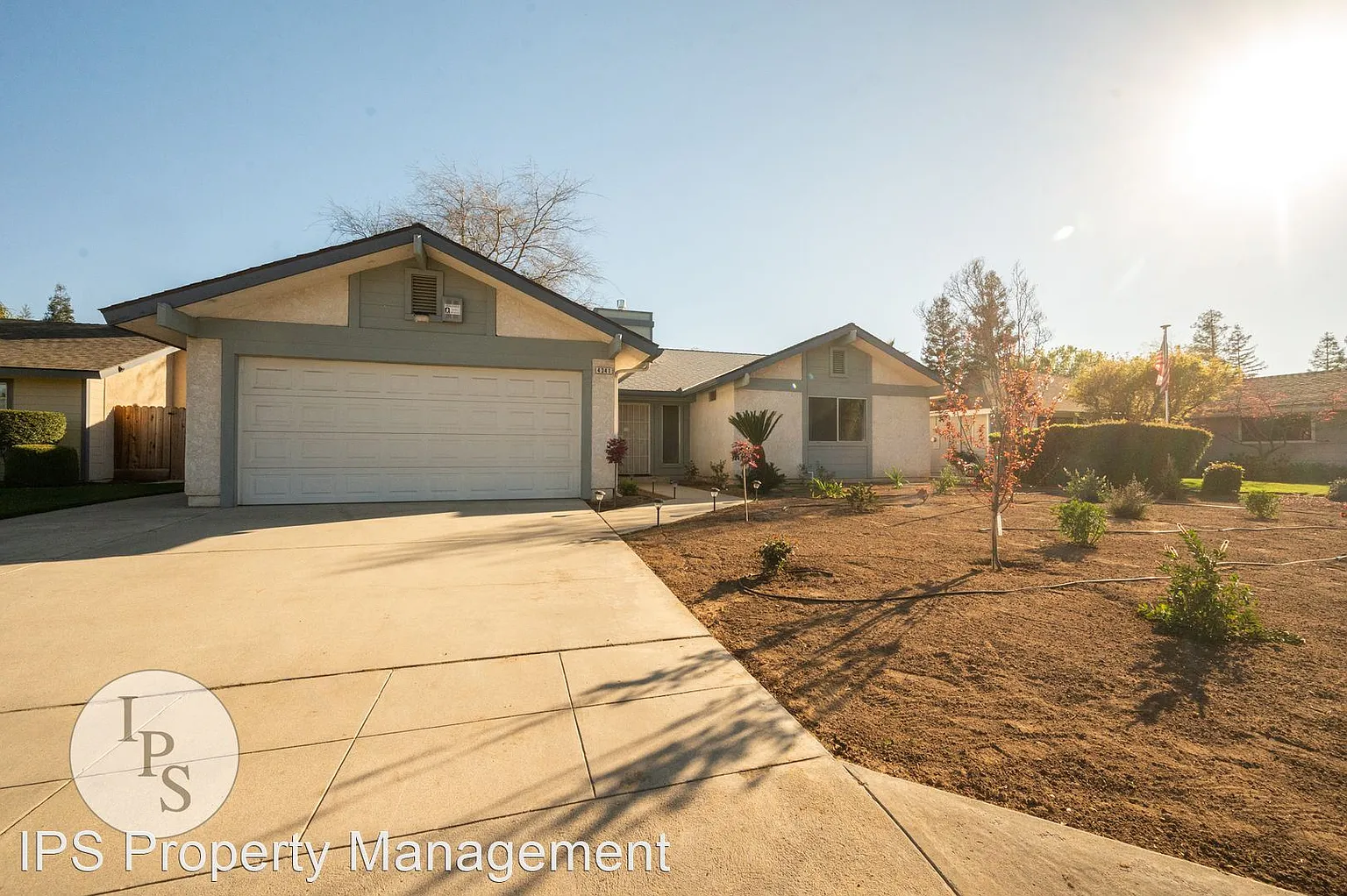 4341 W Paul Ave photo 1