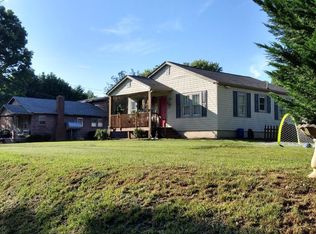 212 Shuffler Rd, Morganton, NC 28655