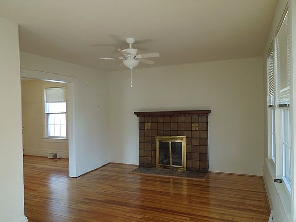 2nd image of 343 Academy St
