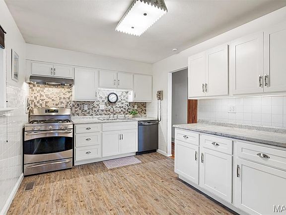 4th image of 1757 Engle Dr