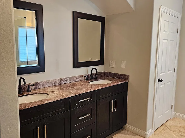 608 Las Flores Dr — Photo 20
