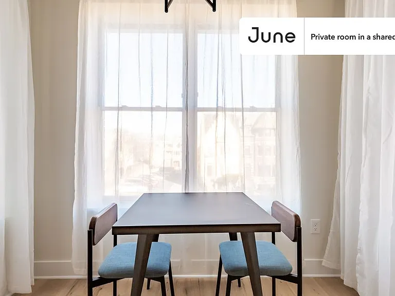 1340 Harvard St NW #B — Photo 13