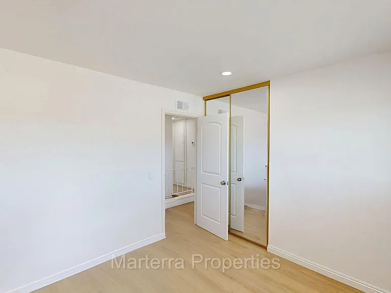 17755 La Rosa Ln — Photo 23