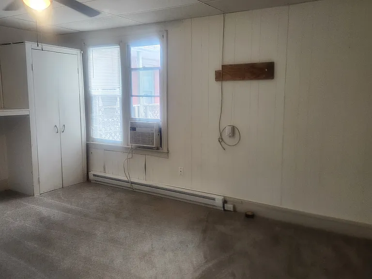440 Walnut St — Photo 17