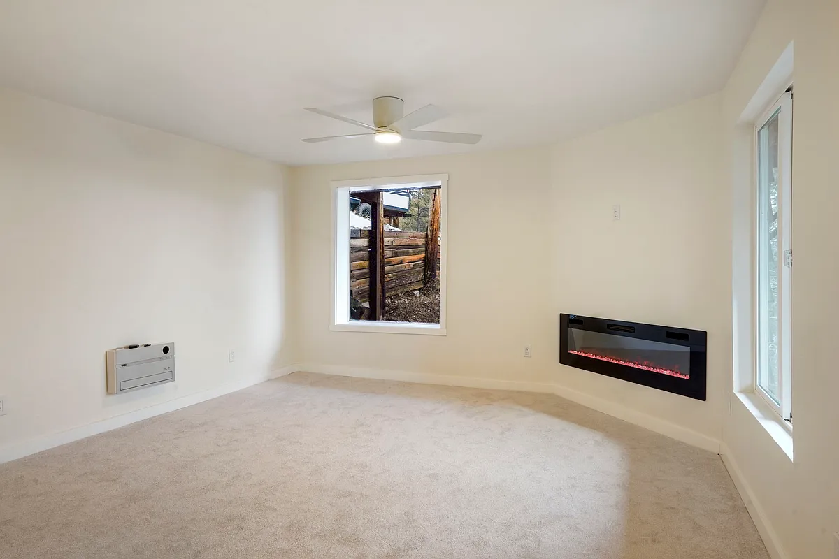Building Photo - 11668 Nichols Way