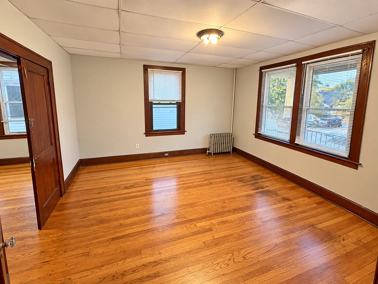 3 bed, 1600 sqft, $2,900 — Photo 2