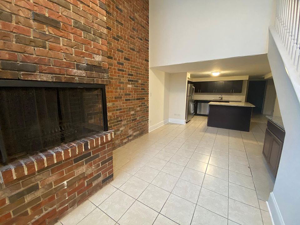 1st image of 873 W Lill Ave #1F
