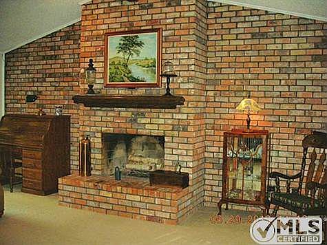 4th image of 2807 Broadacres Ln