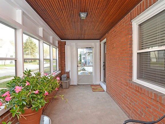 4th image of 7017 Grace Ave