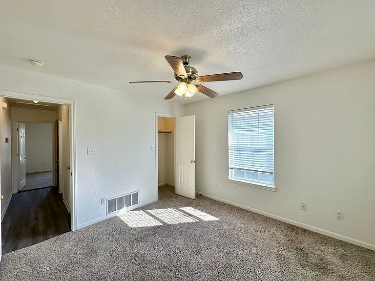 3509 Westwood Dr — Photo 14