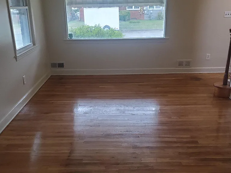 3506 Maywood Ln — Photo 1