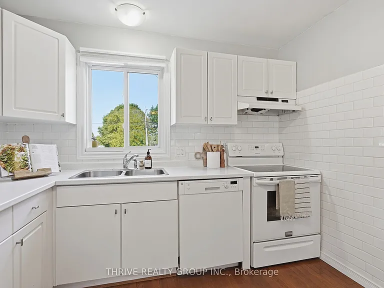 215 Commissioners Rd W #10 — Photo 7