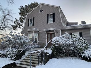 159 Grand View Ave #1, Quincy, MA 02170