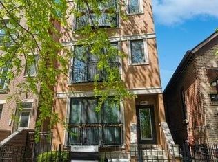 2414 W Thomas St #2, Chicago, IL 60622