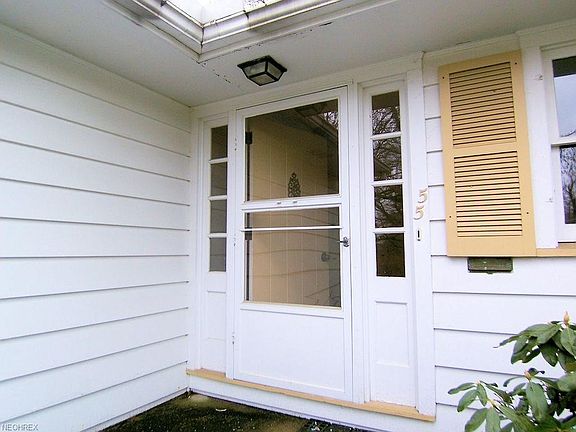3rd image of 55 Brookpark Dr