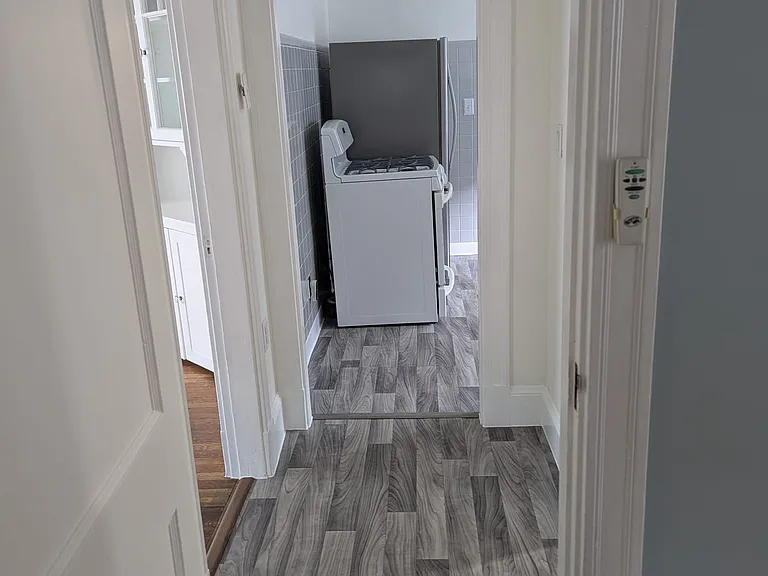 51 Dale Ave — Photo 14